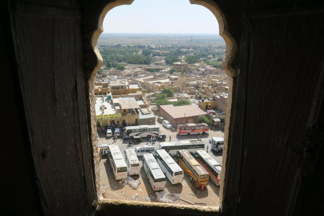 Desert Haveli Guest House ジャイサルメール エクステリア 写真