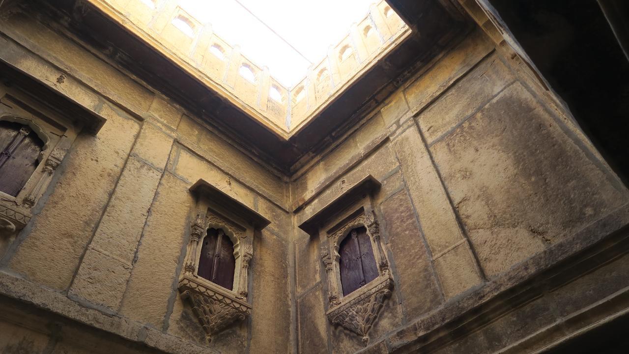 Desert Haveli Guest House ジャイサルメール エクステリア 写真