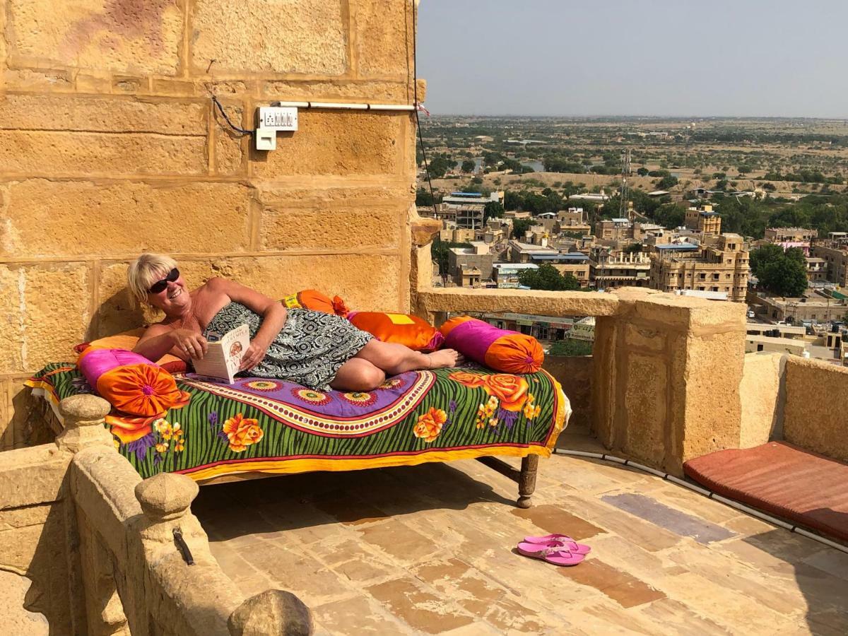 Desert Haveli Guest House ジャイサルメール エクステリア 写真