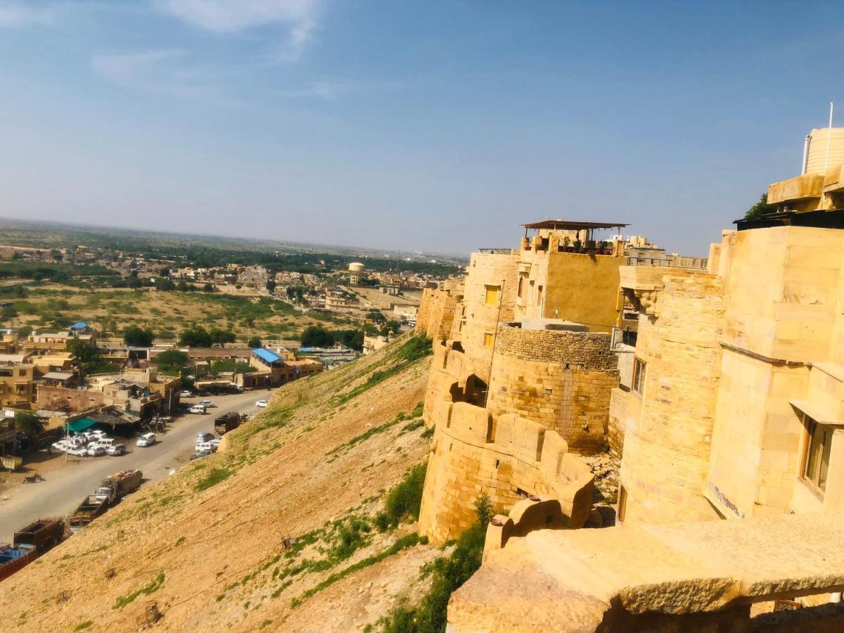 Desert Haveli Guest House ジャイサルメール エクステリア 写真